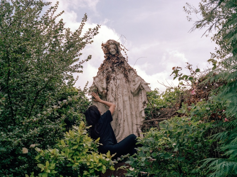 Pauline Rowan,<em> Lift Me</em> from the series <em>Under a Vaulted Sky</em> (2018—ongoing).