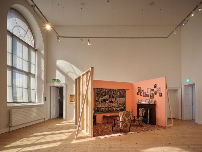 <p><i>EVA International: Platform Commissions</i>. Photo by Ros Kavanagh.</p>