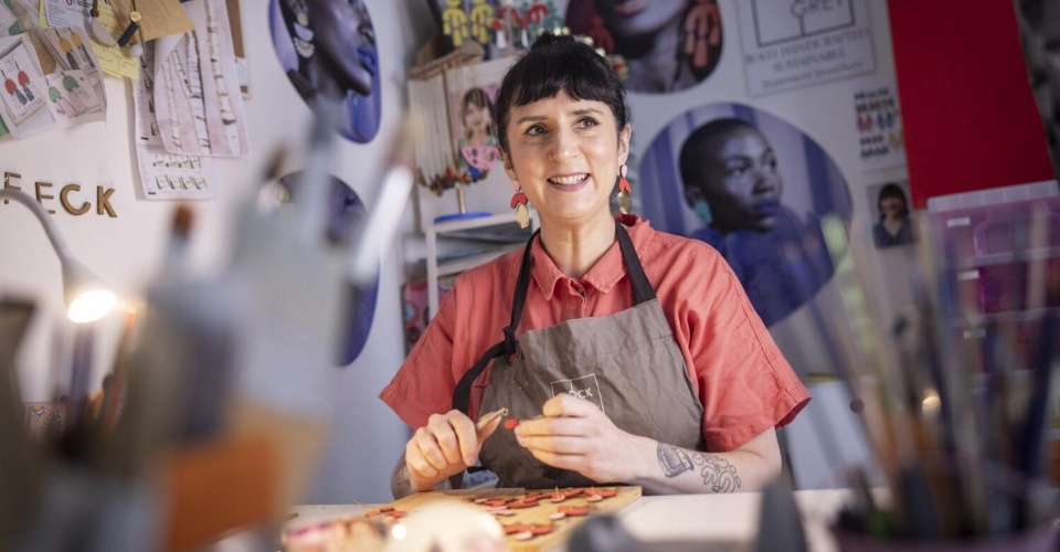 <p>Sarah Carroll Kelly, founder of Shock of Grey. Photo by Fergal Phillips.</p>