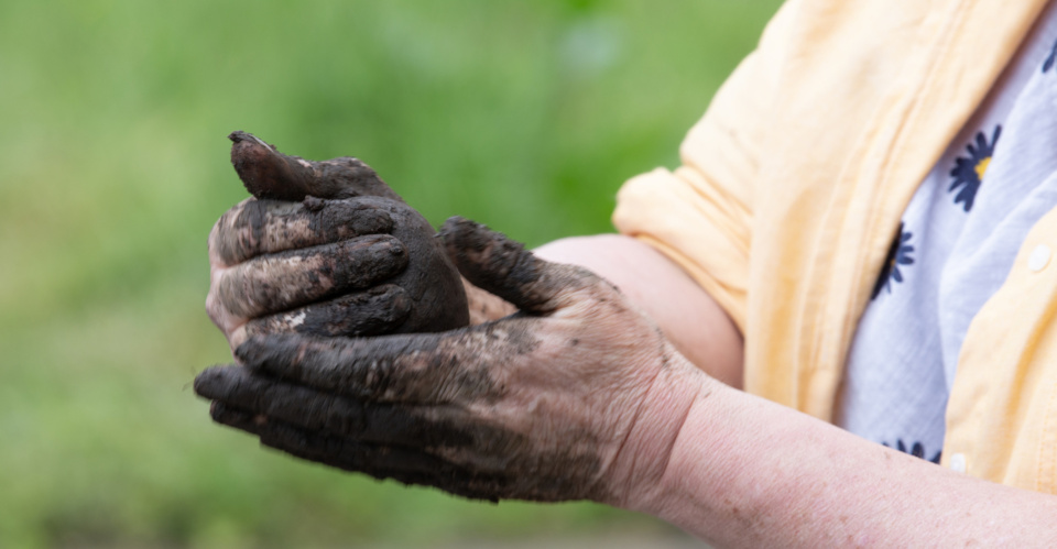 Anna McGurn working with clay dug from the family farm in County Fermanagh. Photo by Brian Farrell.